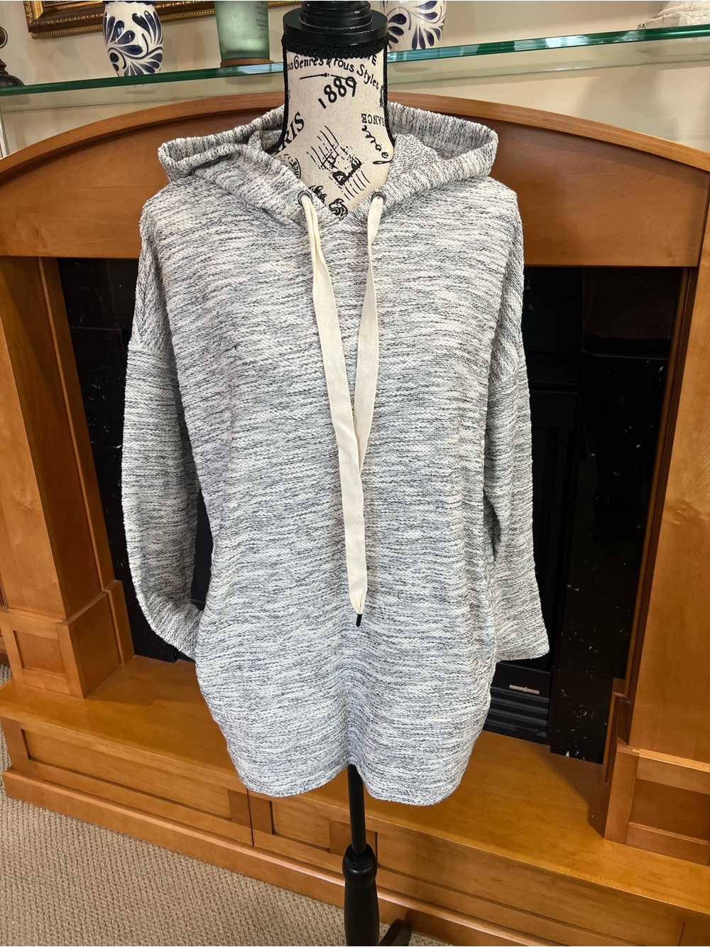 Banana Republic Marled Grey Textured Hoodie